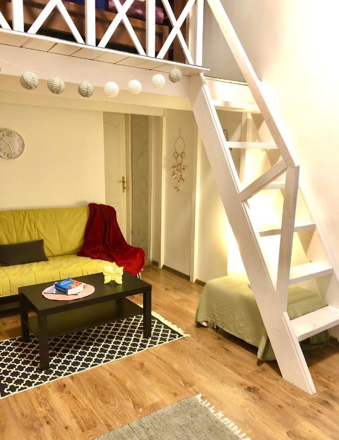 Zen Hostel By Central Market Budapest Luaran gambar