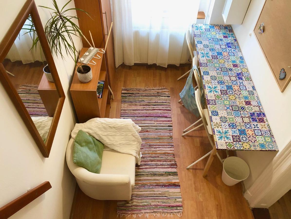 Zen Hostel By Central Market Budapest Luaran gambar