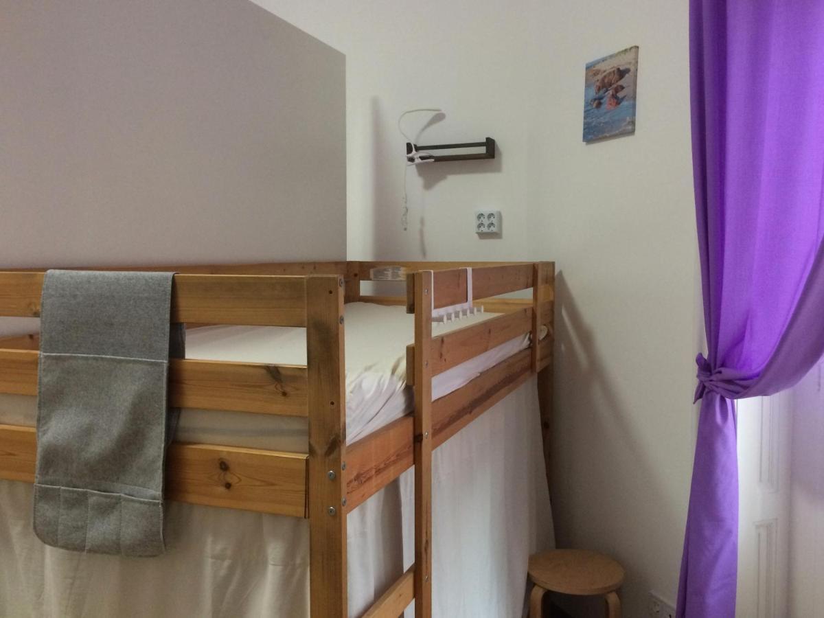 Zen Hostel By Central Market Budapest Bilik gambar