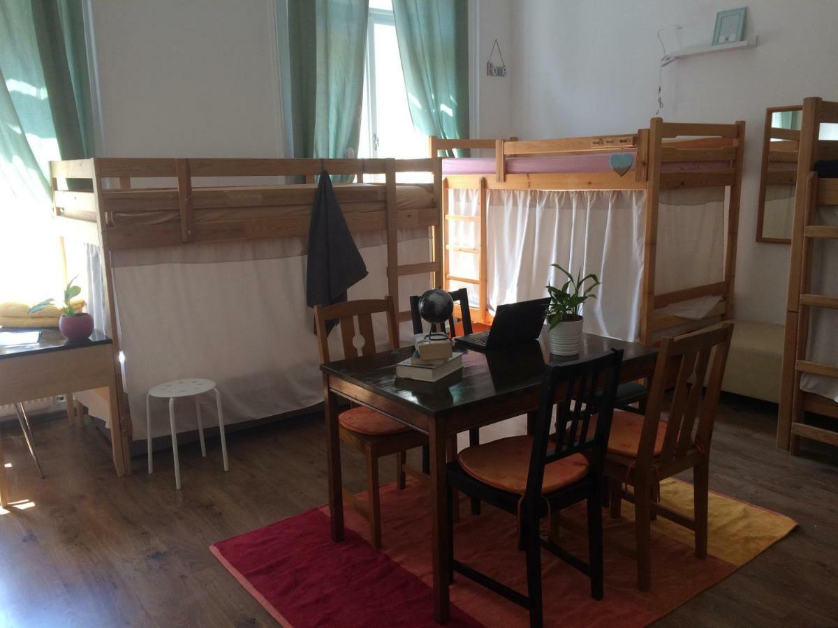 Zen Hostel By Central Market Budapest Luaran gambar
